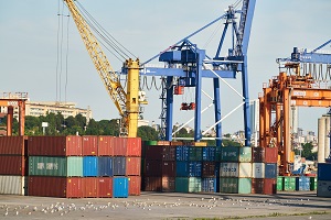 Exportações e importações aumentaram 21,1% e 26,2% em termos nominais