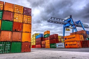 As exportações aumentaram 6,0% e as importações diminuíram 5,7% no 1º trimestre, em termos nominais