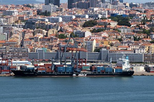 Exports and imports increased by 1.7% and by 0.5% respectively, in nominal terms