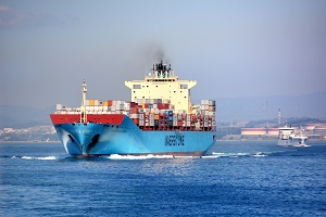 Exports and imports of goods decreased by 0.4% and by 9.9% respectively, in nominal terms