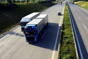 Goods transport with significant increases by road, sea and rail, and levels above those recorded in the same period of 2019