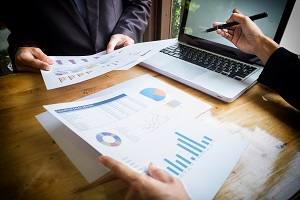 Producer prices grow moderately and consumer prices slowdown in the year 2024