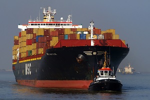 As exportações aumentaram 4,2% e as importações diminuíram 1,9%, respetivamente, em termos nominais