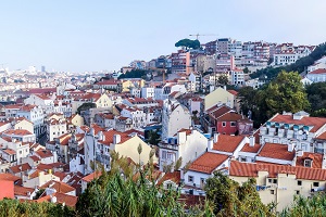 Lisboa recovered from the negative growth rate in house prices, but registered an annual growth rate (+1.4%) lower than the national level (+6.8%)